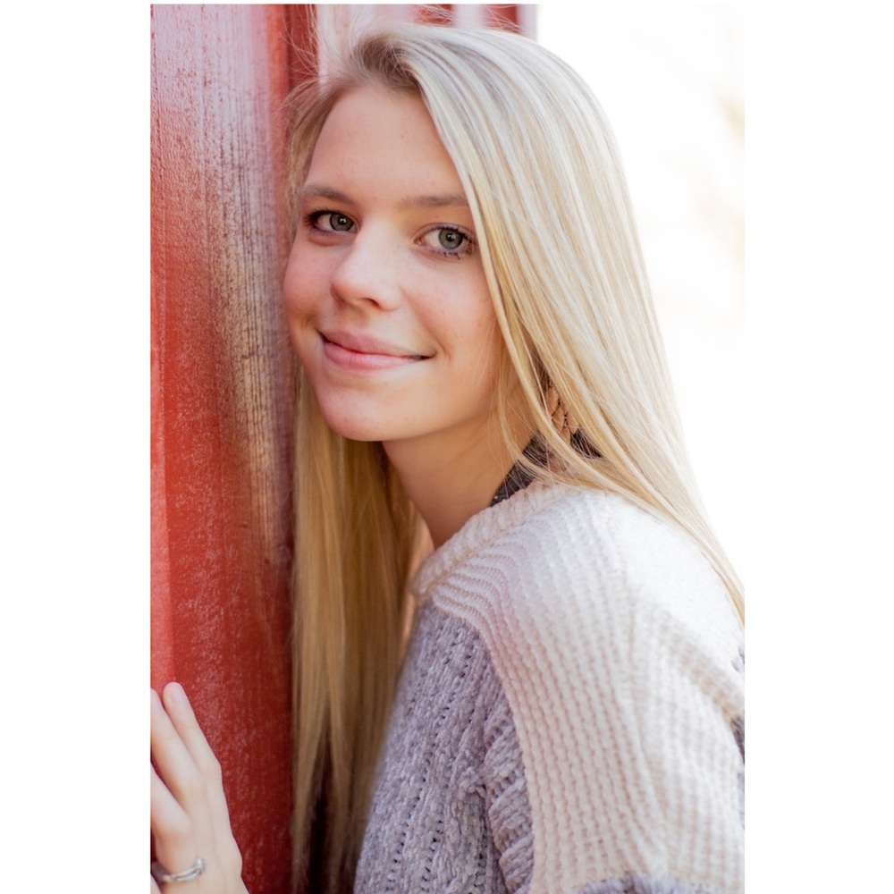 Meet your Posher, Sarah!